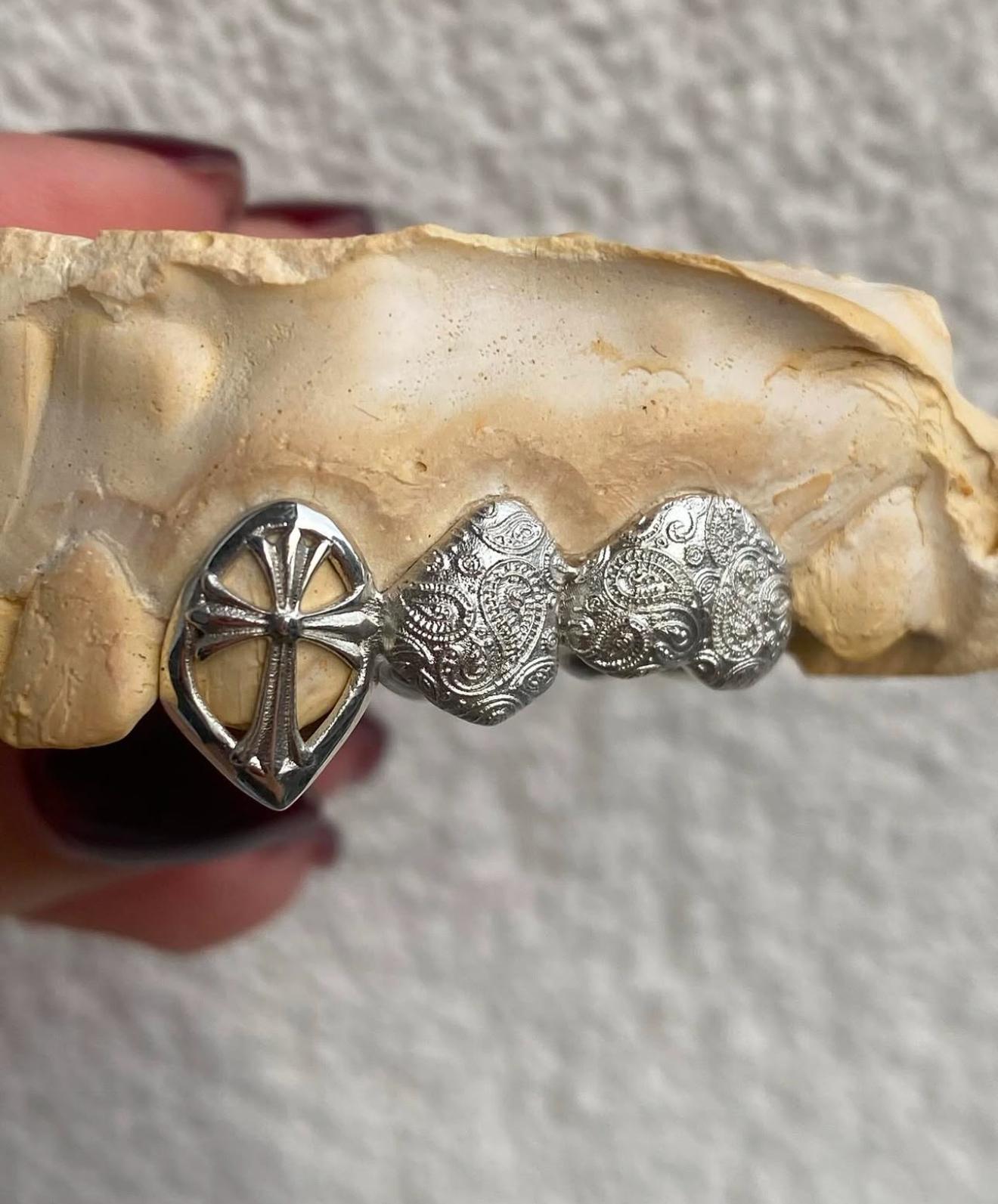 Cross + Paisley - Grillz